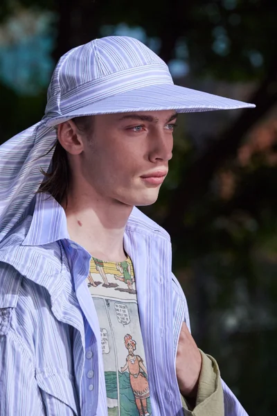 Look 104